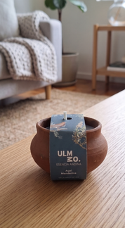 Vela Artesanal en Greda Açaí Mandarina chica – Esencia Andina, Ulmmo