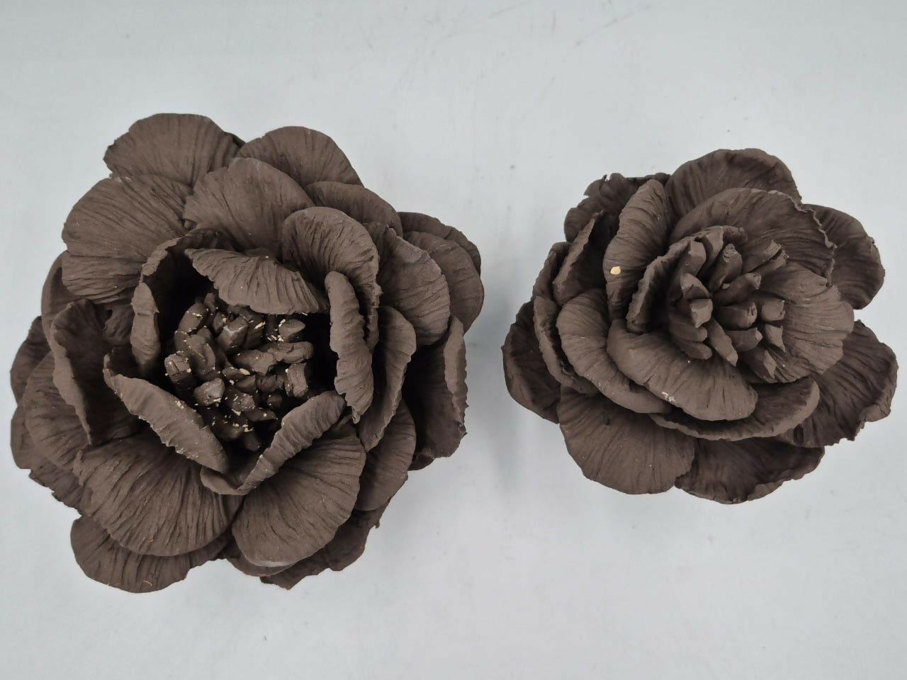 Set flores decorativas de cerámica gres