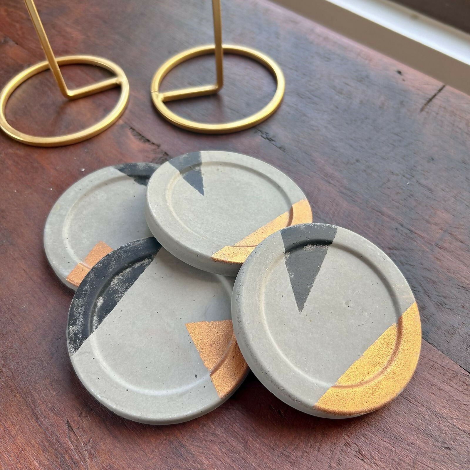 POSAVASOS HORMIGÓN NEGRO/COBRE GEOMÉTRICO