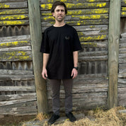 polera mc austral negra