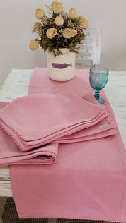 Camino de mesa de lino tono rosado pastel