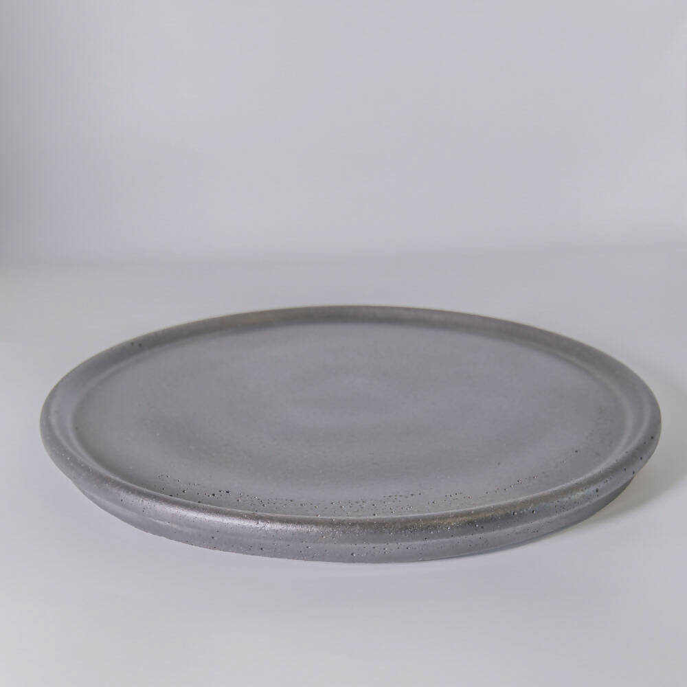 Bandeja de Hormigón Negro 27cm de diámetro Küme