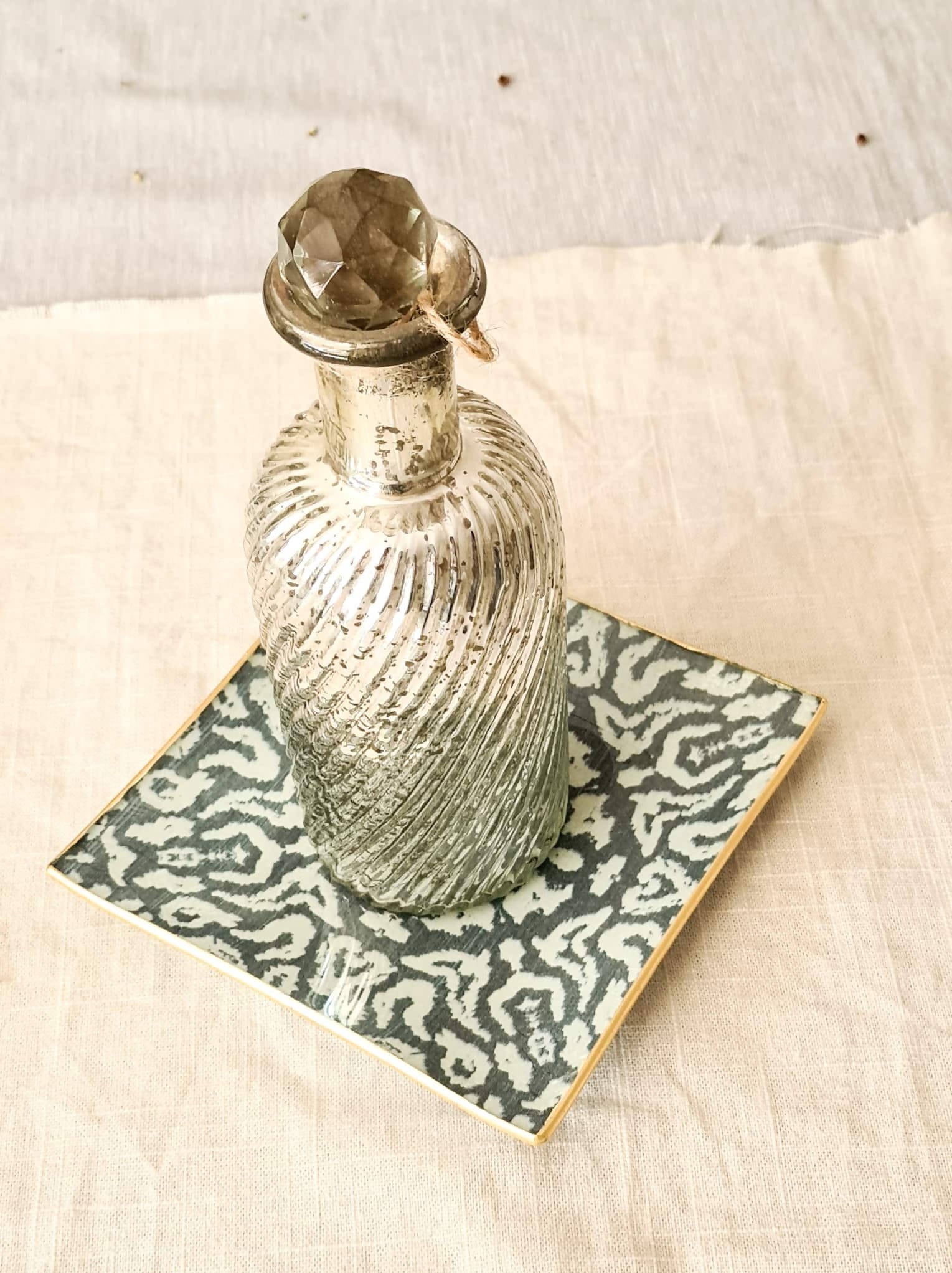 Plato cuadrado 15 cm, Etnico azul