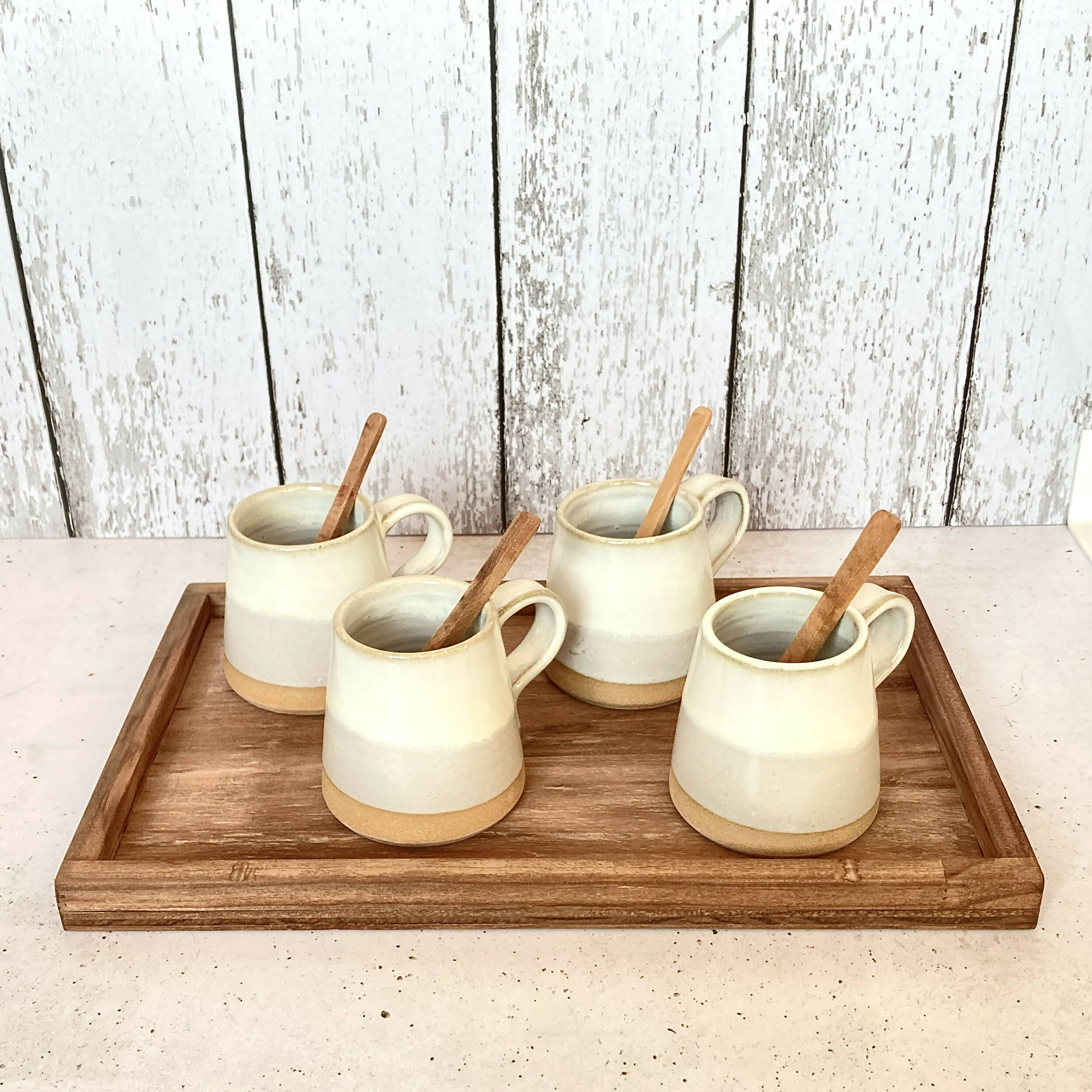 Set tazas café 4p en bandeja madera
