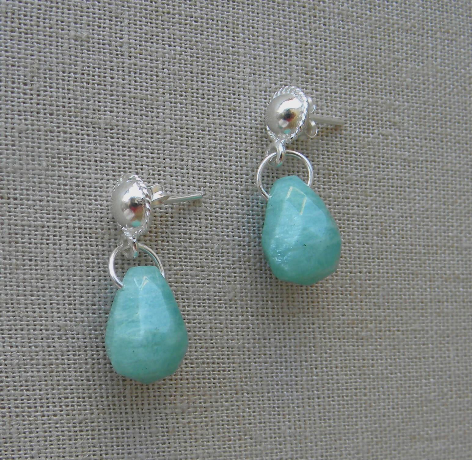 AROS PLATA BORDE CON GOTA AMAZONITA