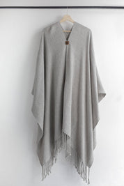 Poncho Alpaca color Gris