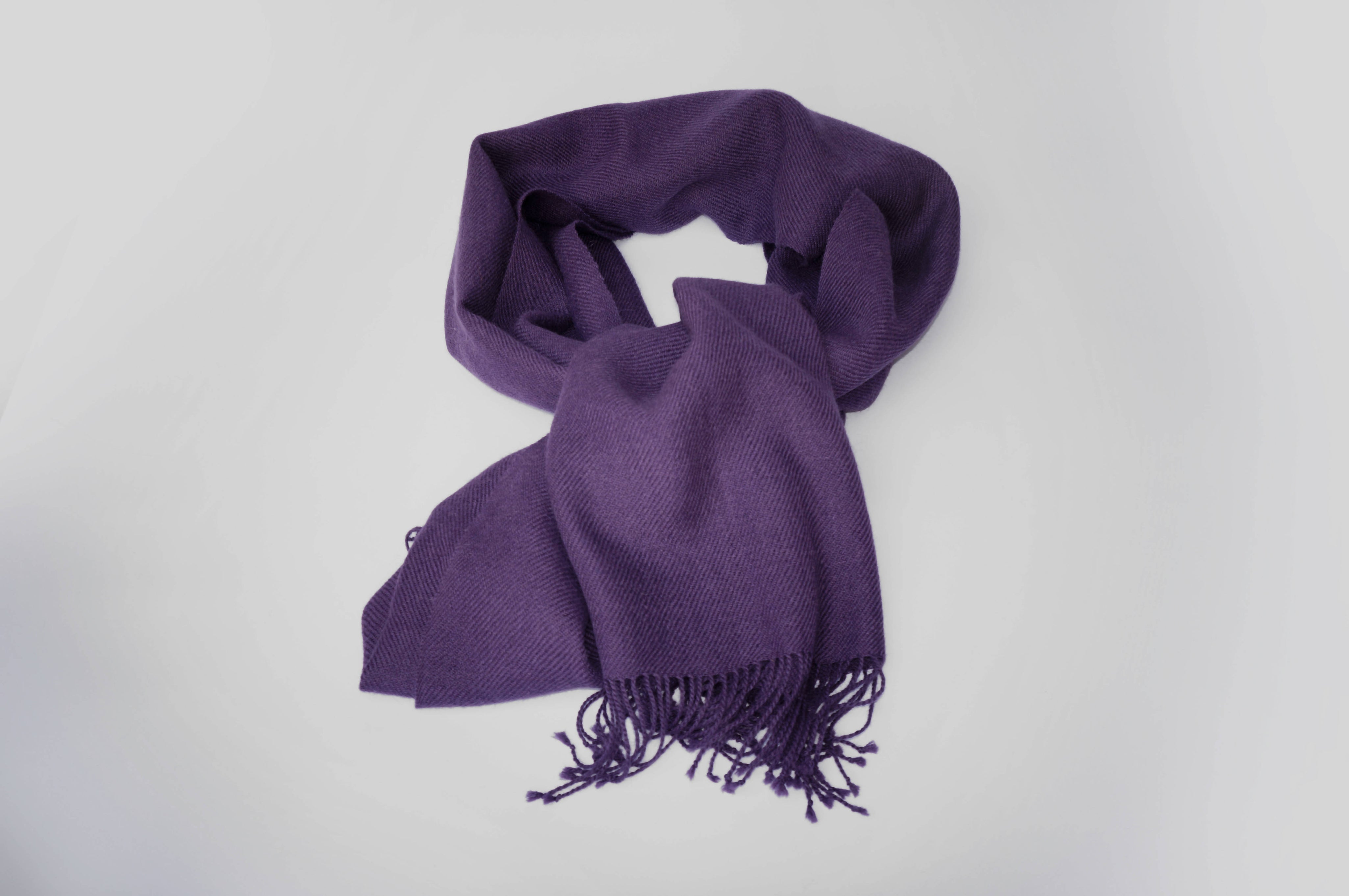 Chal/ Bufandon Baby Alpaca Color Berenjena