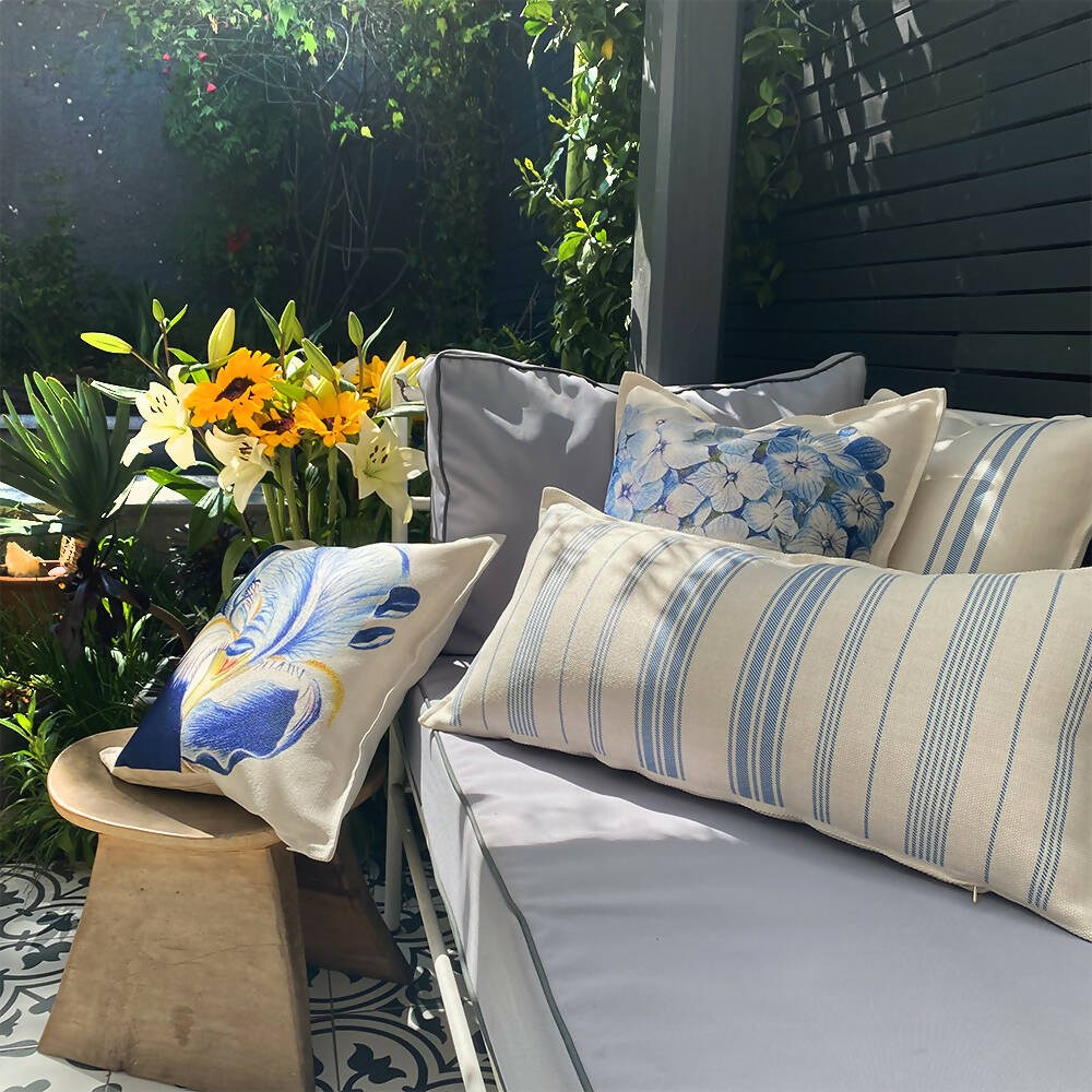 Cojín Frenchline blue - 70 x 35