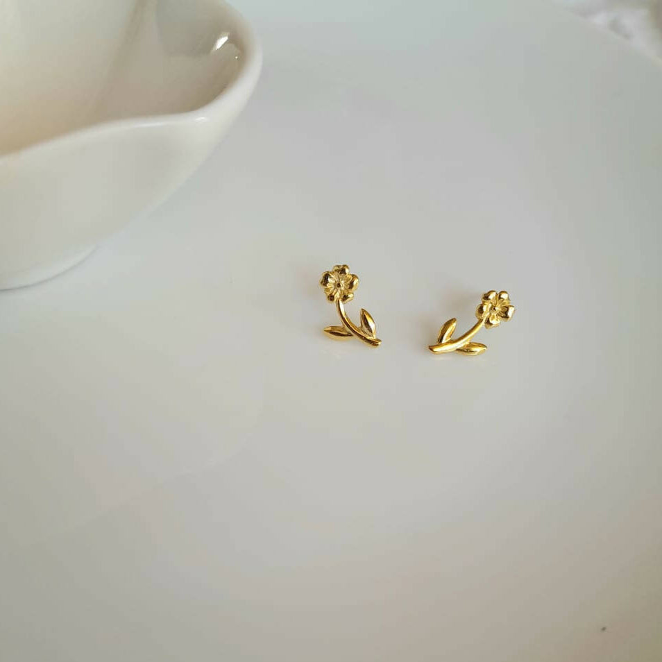 AROS FLOR CON TALLO - PLATA CON BAÑO DE ORO