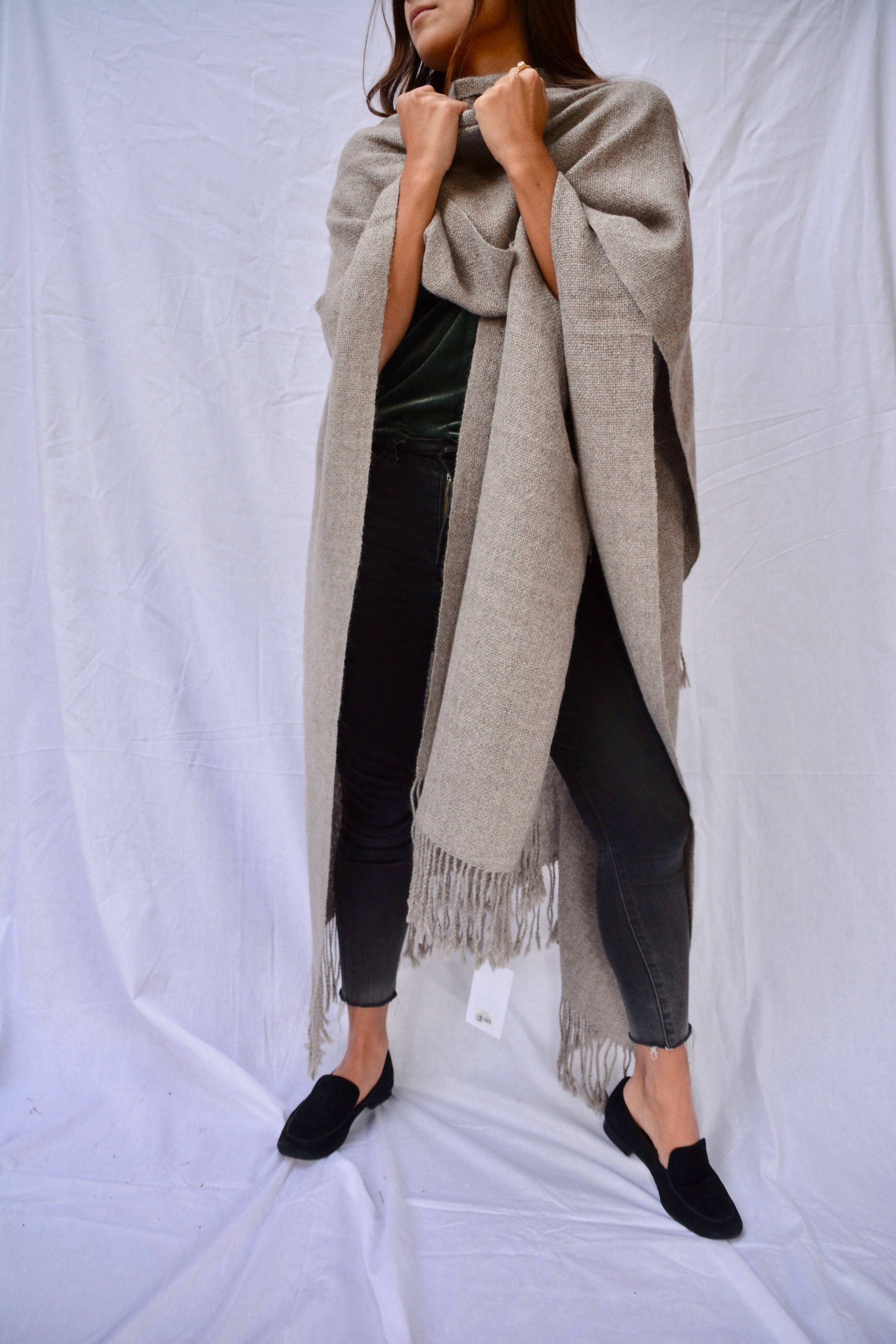 Ruana Alpaca color Rosillo