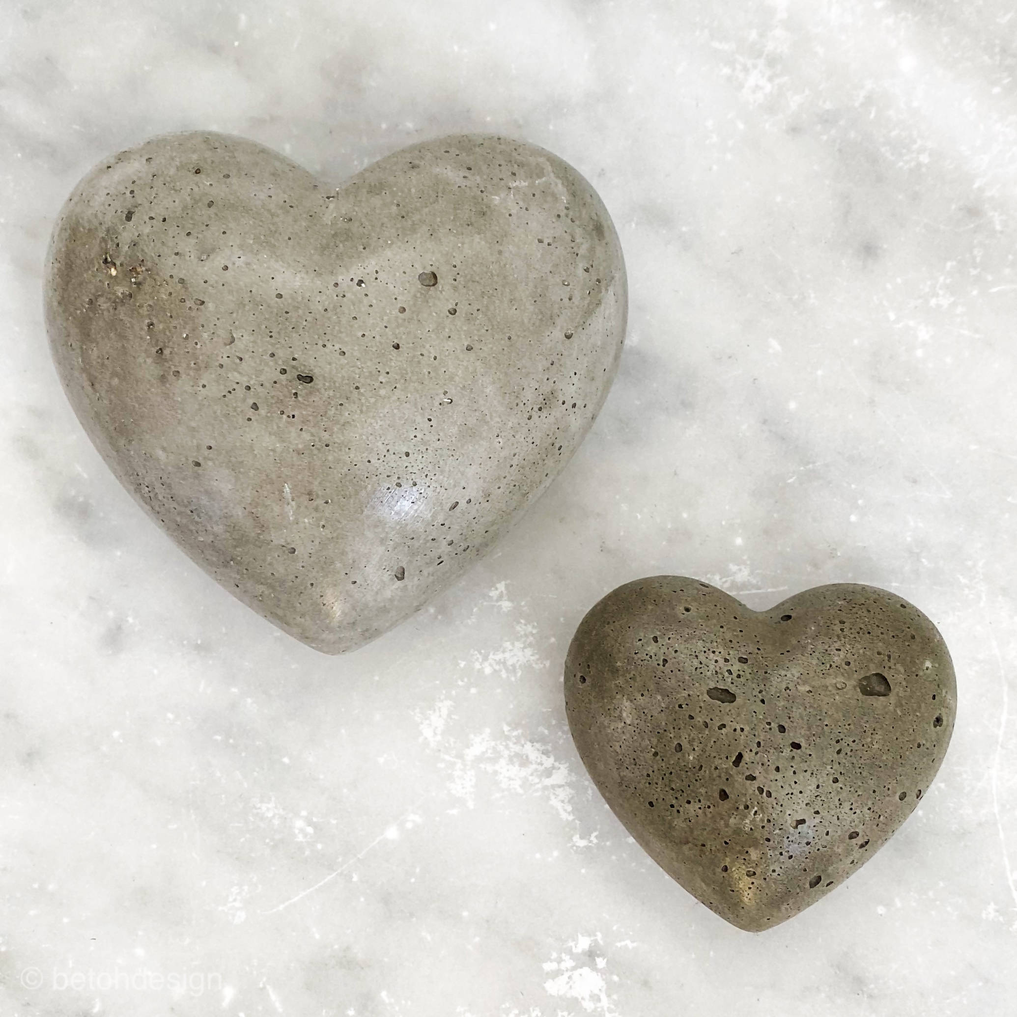 DUO CORAZONES HORMIGÓN