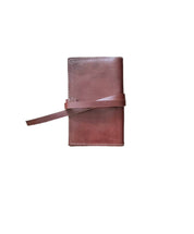 Tabaquera de Cuero Cafe Medio