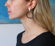 ARO PLATA ARGOLLA PALO CUERNO NEGRO BEIGE