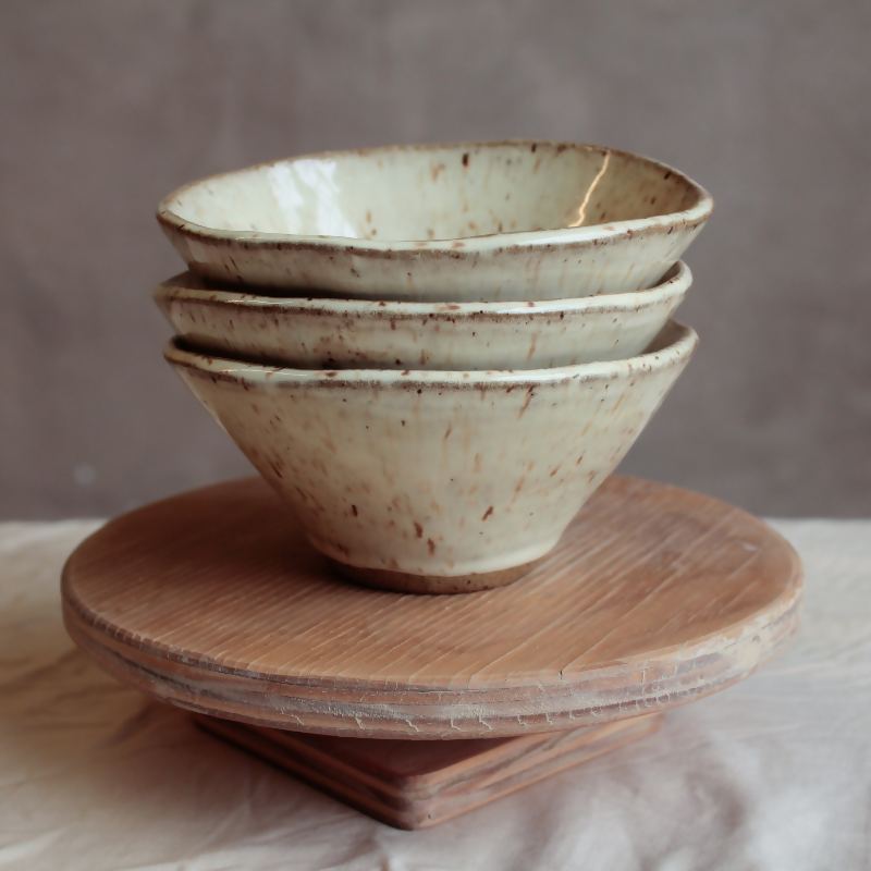 Set de pocillos cónicos