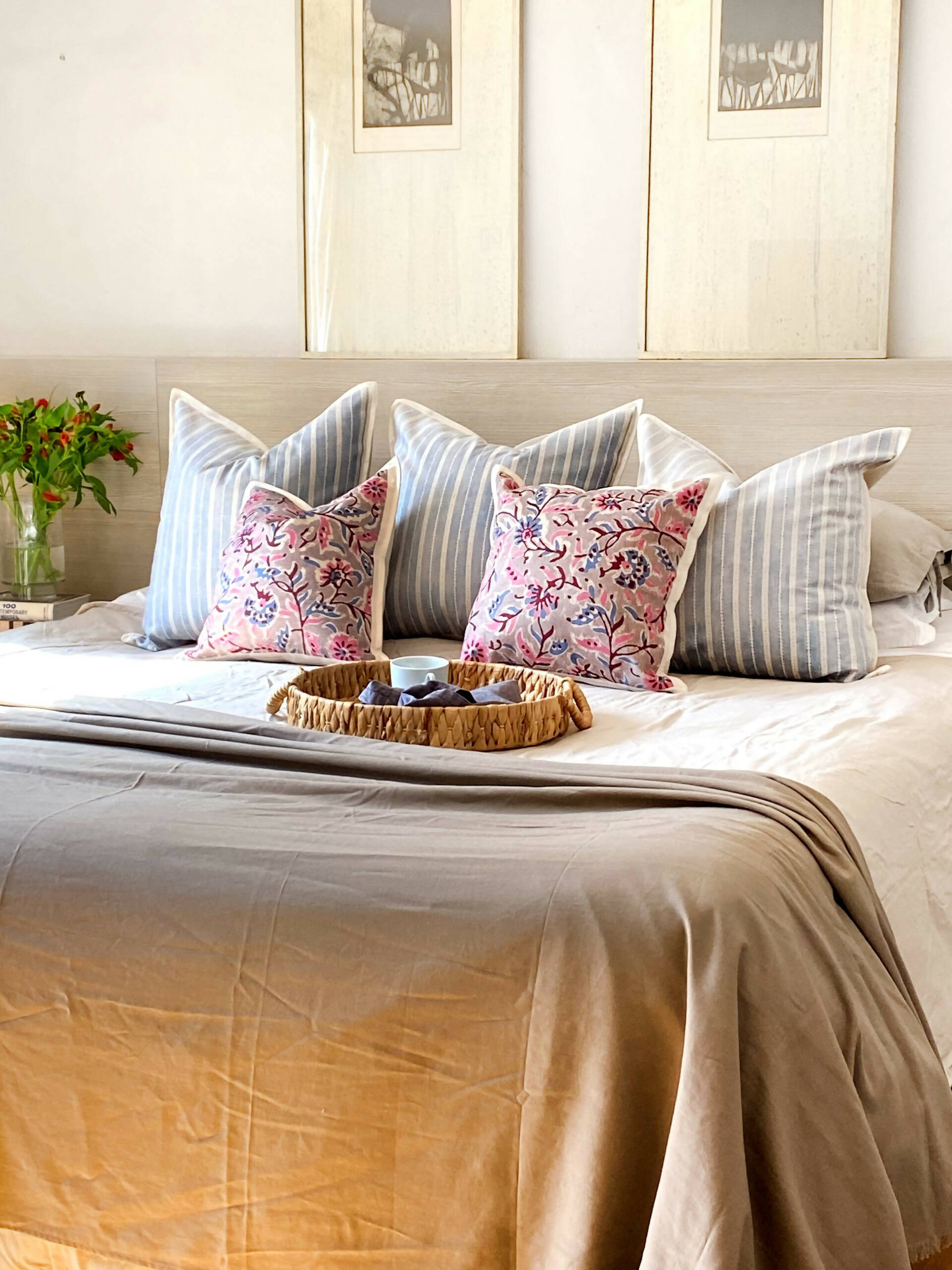 Cojín Mónica - 45 x 45