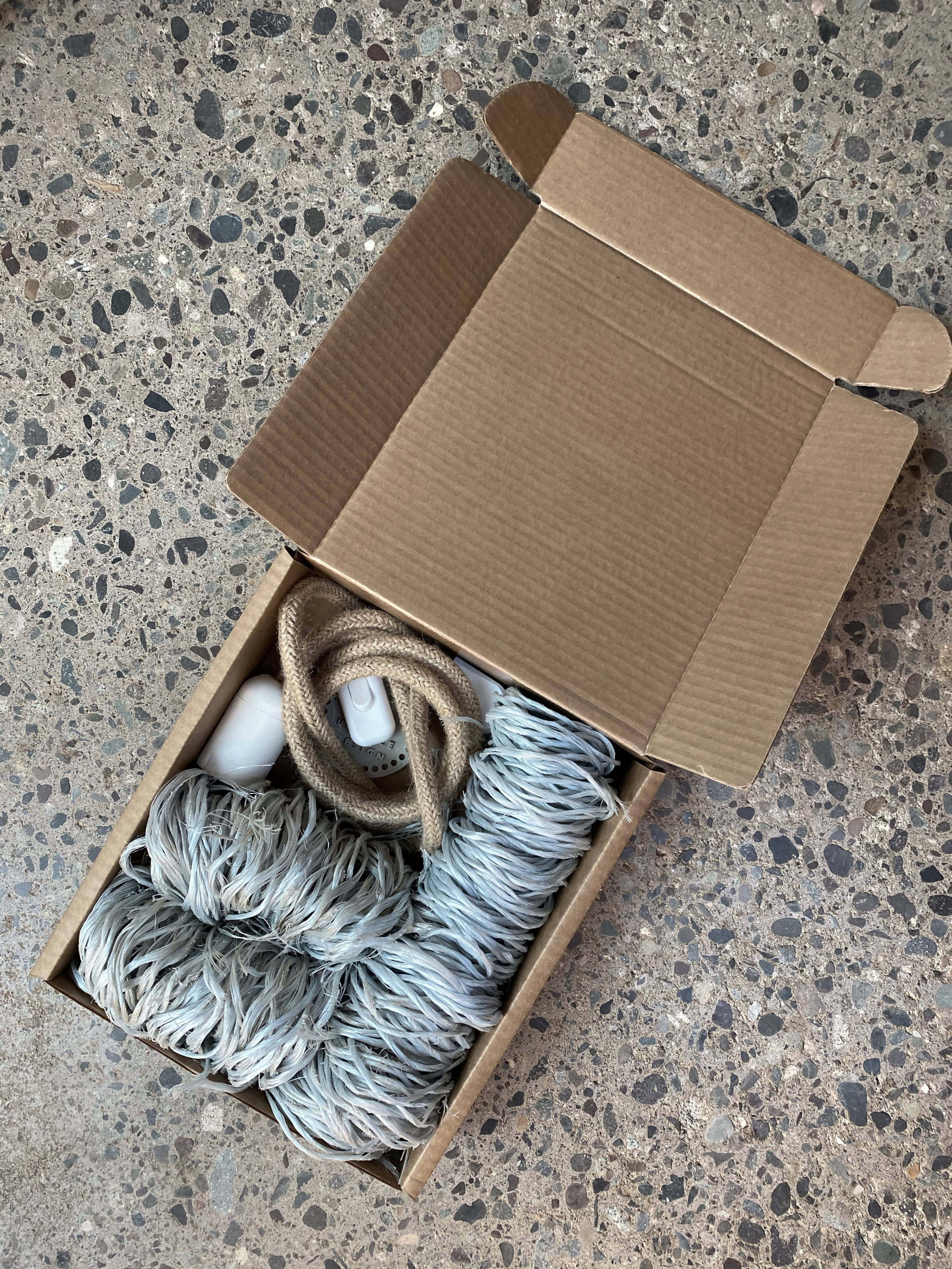 Kit cesteria celeste lámpara 22x22