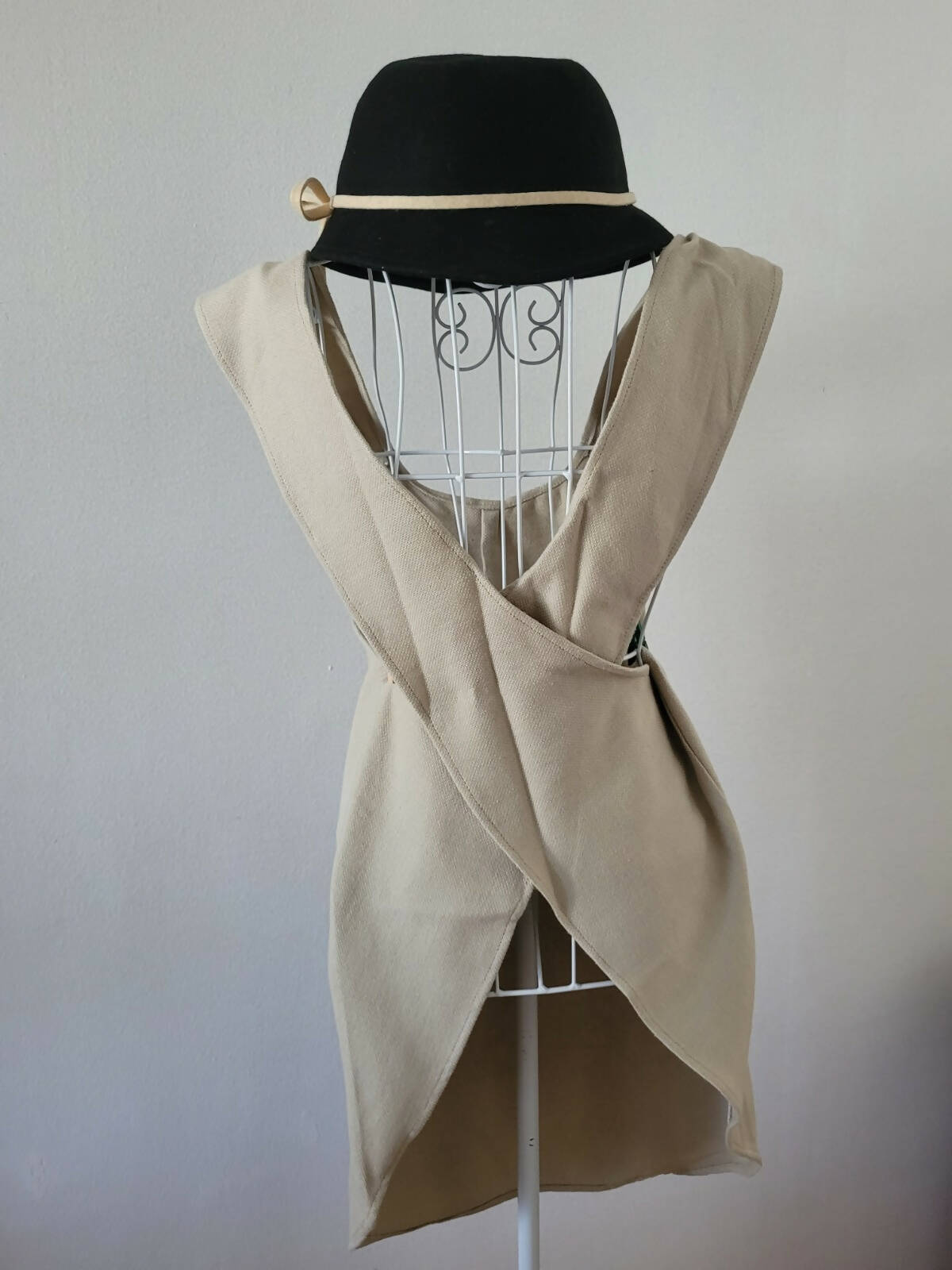 DELANTAL LINO CRUZADO