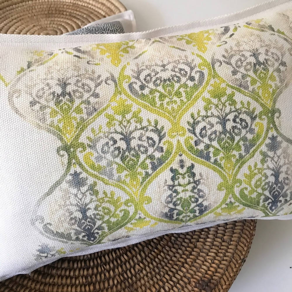 Cojin Tapiz Azul Limón 1 - 50 x 30