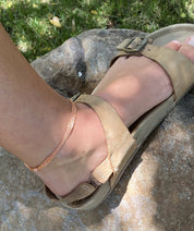 tobillera cobre tejida