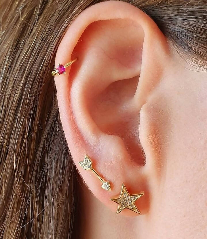 Mini argollas con circón rosado