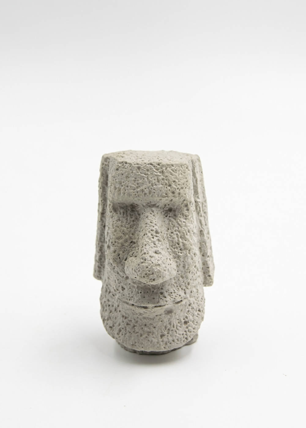 Escultura de hormigon Moai