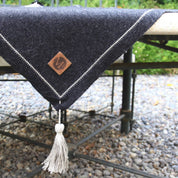 Carpeta de juegos de paño de lana negra CJLPONN