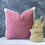 Cojín Ciruela 4995 - 60 x 60