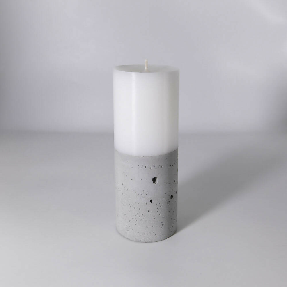 Vela con Hormigón Natural 18x7cm Küme