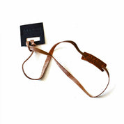 Strap porta anteojos cuero
