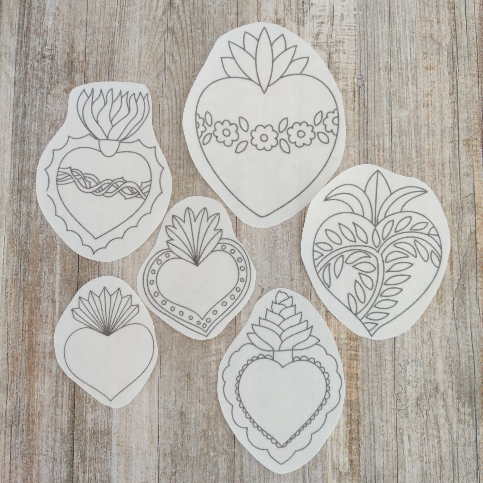 Kit parches para bordar corazones detente