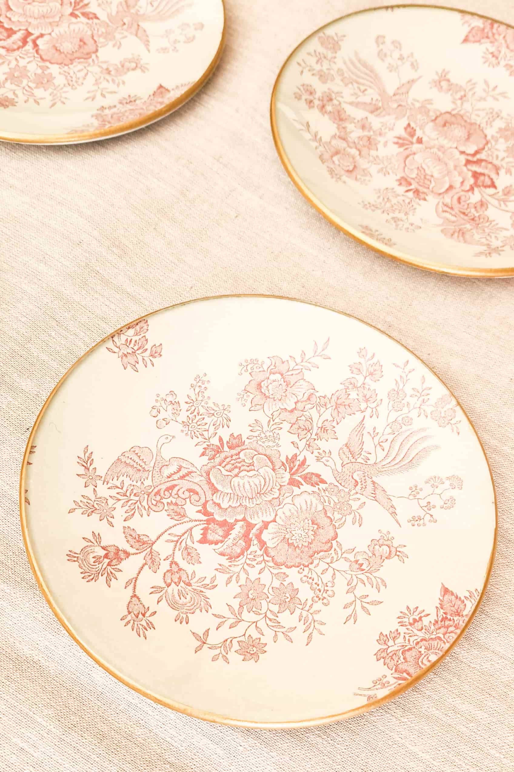 Plato Pan redondo, flores