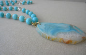 COLLAR LARGO ÁGATAS Y CUARZO CELESTE TURQUESA