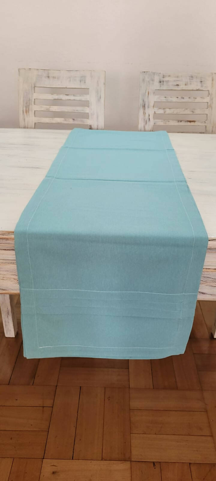 CAMINO DE MESA DE LONA, CON ALFORZAS, COLOR CALIPSO