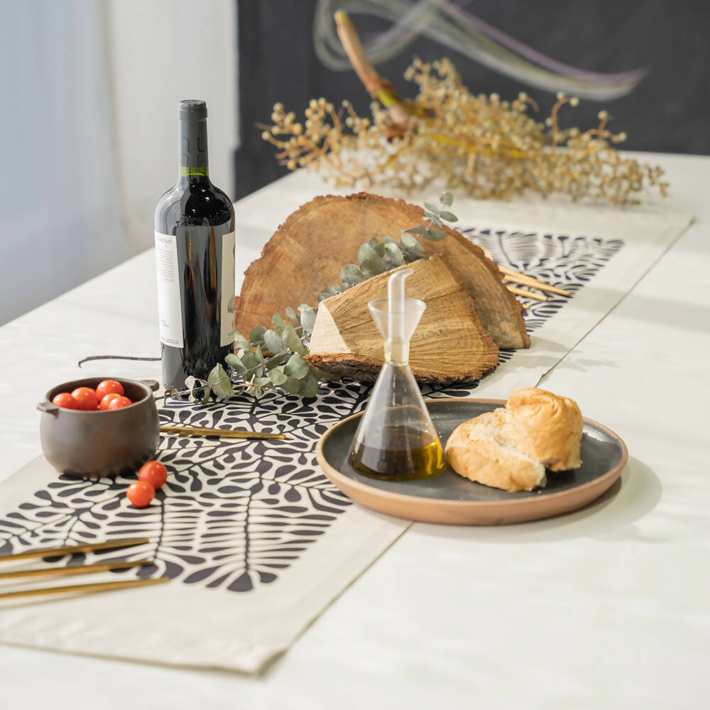 Camino de Mesa Africano Linet