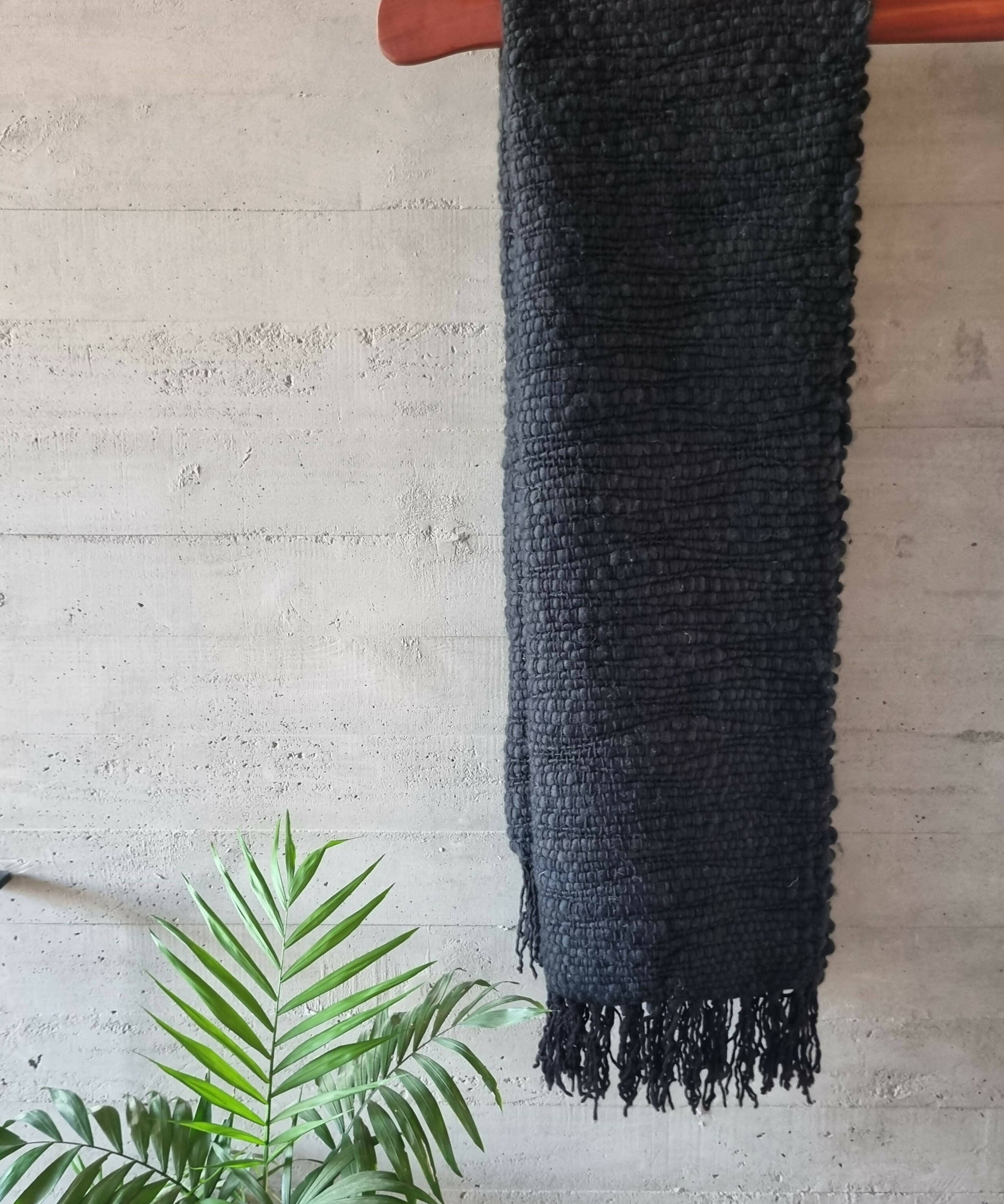 Piecera Negra Doble Plaza