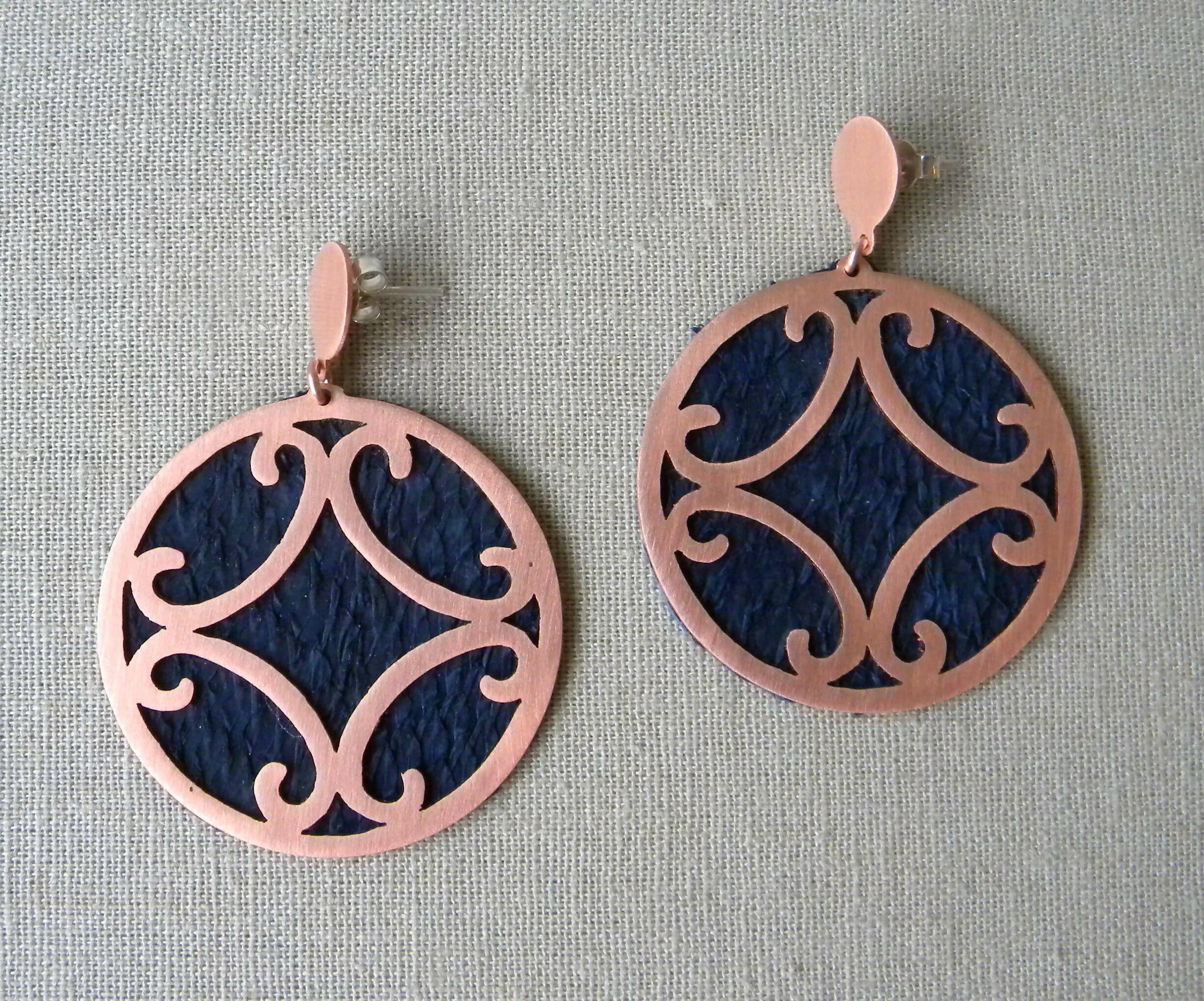 AROS COBRE SALMÓN AZUL 4 LUNAS AZUL MARINO