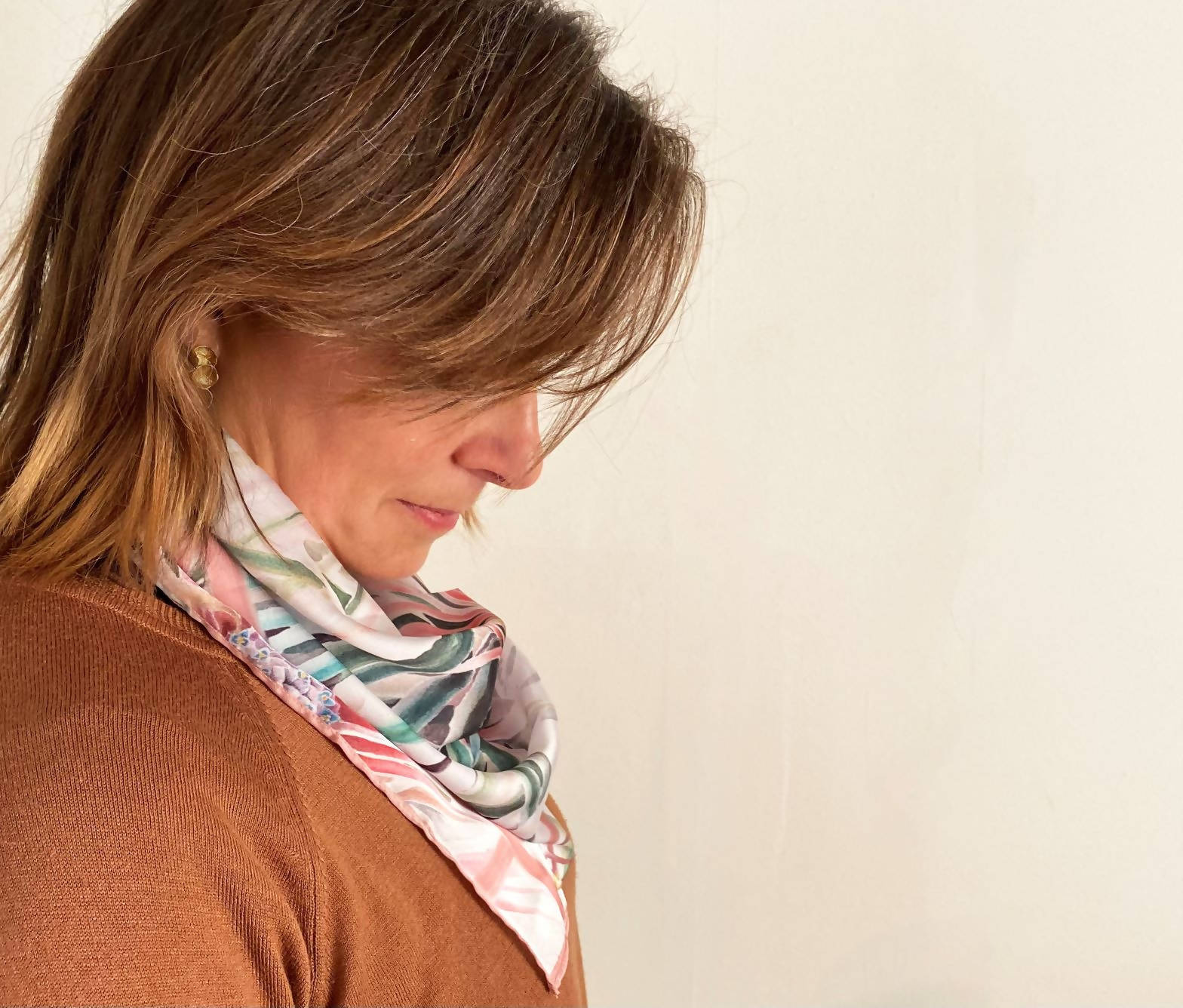 Pañuelo 60 x 60 Chupón - Creado en Chile