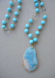 COLLAR LARGO ÁGATAS Y CUARZO CELESTE TURQUESA