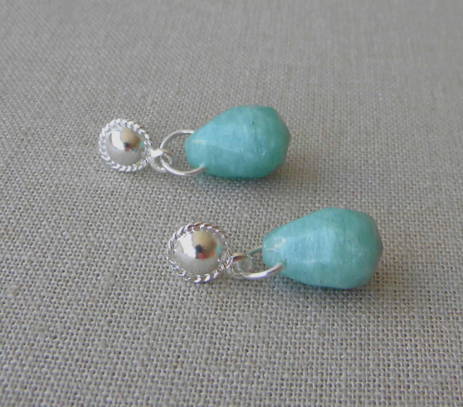 AROS PLATA BORDE CON GOTA AMAZONITA