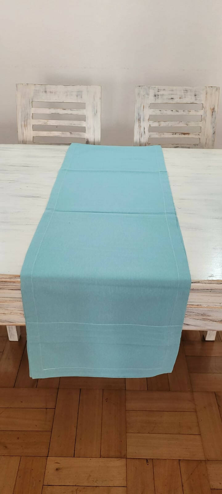 CAMINO DE MESA DE LONA, CON ALFORZAS, COLOR CALIPSO