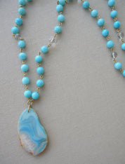 COLLAR LARGO ÁGATAS Y CUARZO CELESTE TURQUESA