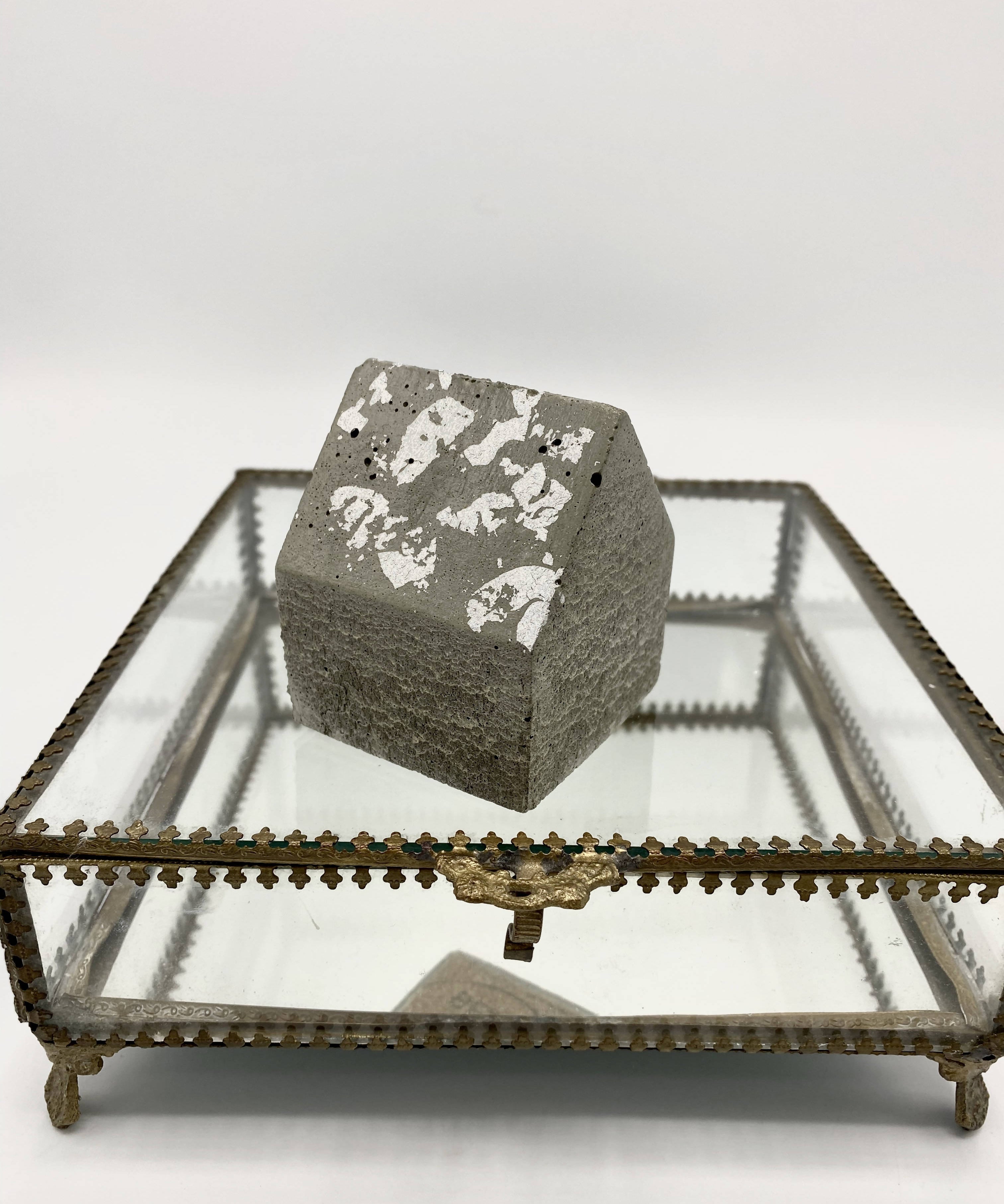 CASITA HEM DE HORMIGÓN LÁMINA