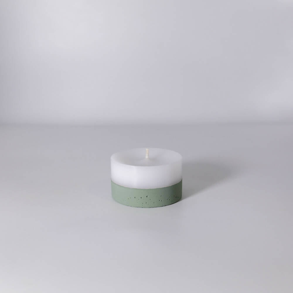 Vela Moneda con Hormigón Color Verde Militar 4,5x7cm Küme