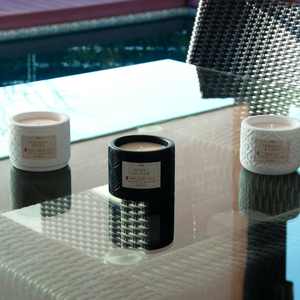 Vela de soja Umi aroma Verbena Lima - color negro 200gr