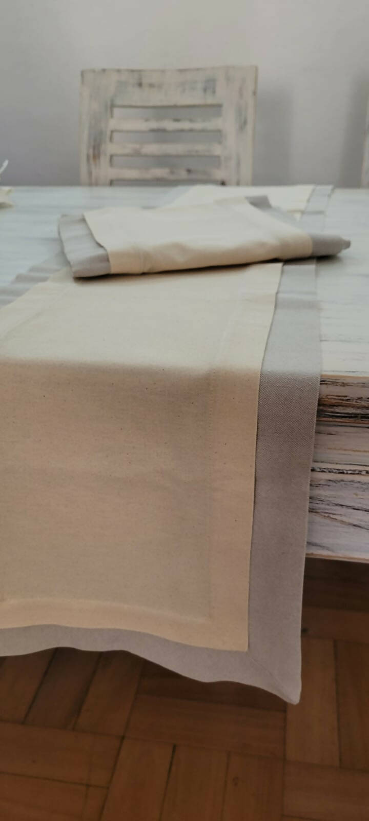 CAMINO DE MESA LINO DOBLE COSTURA CRUDO/TAUPE