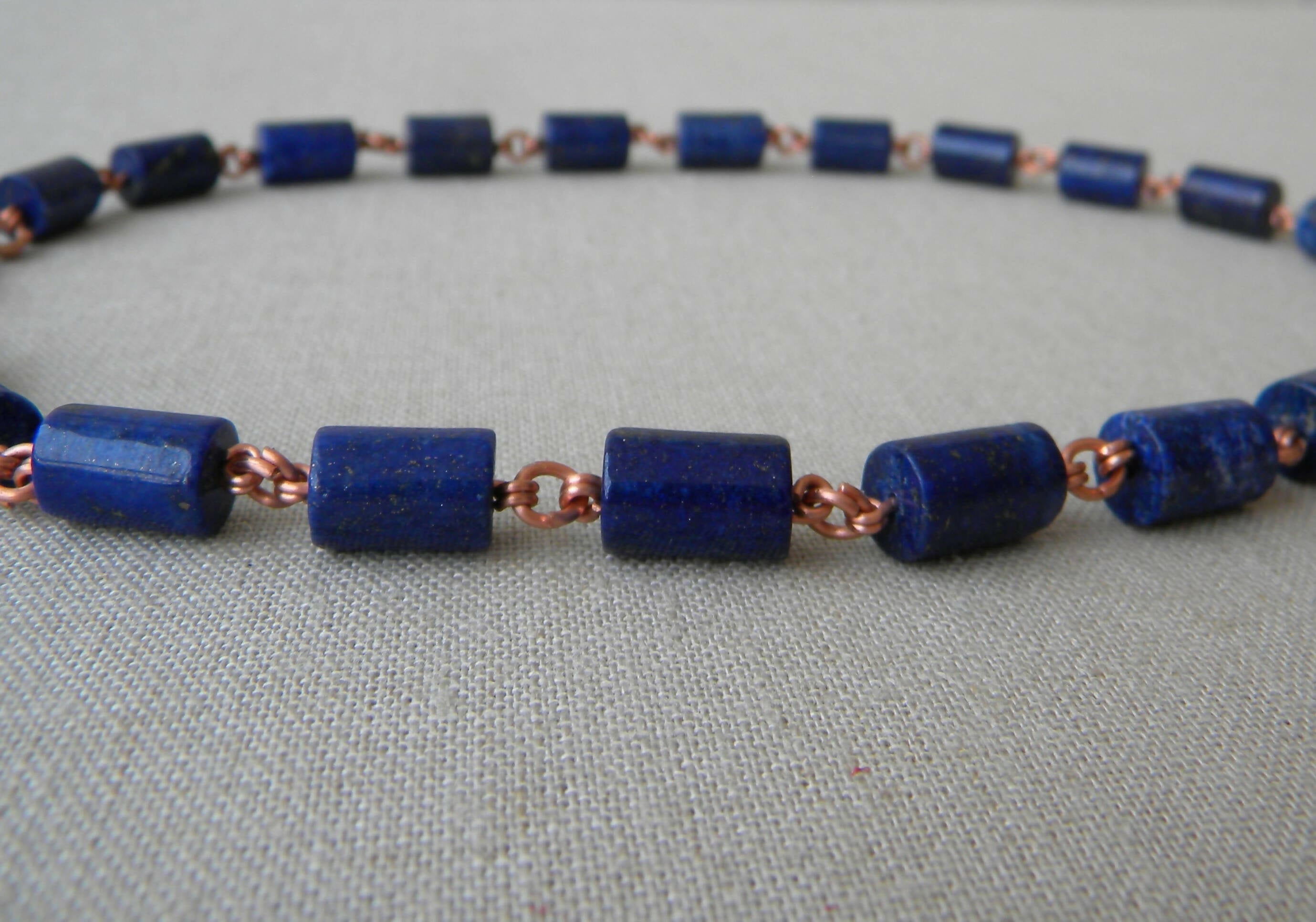 COLLAR COBRE LAPISLAZULI TUBO