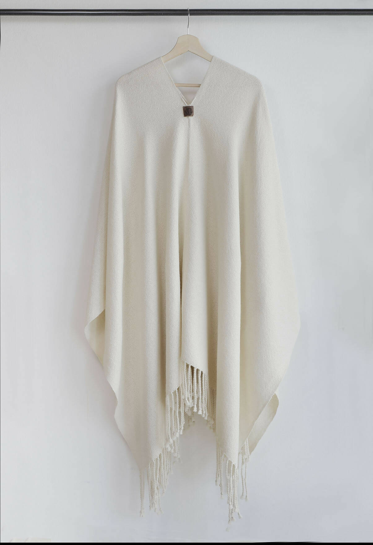 Poncho Alpaca color Crudo