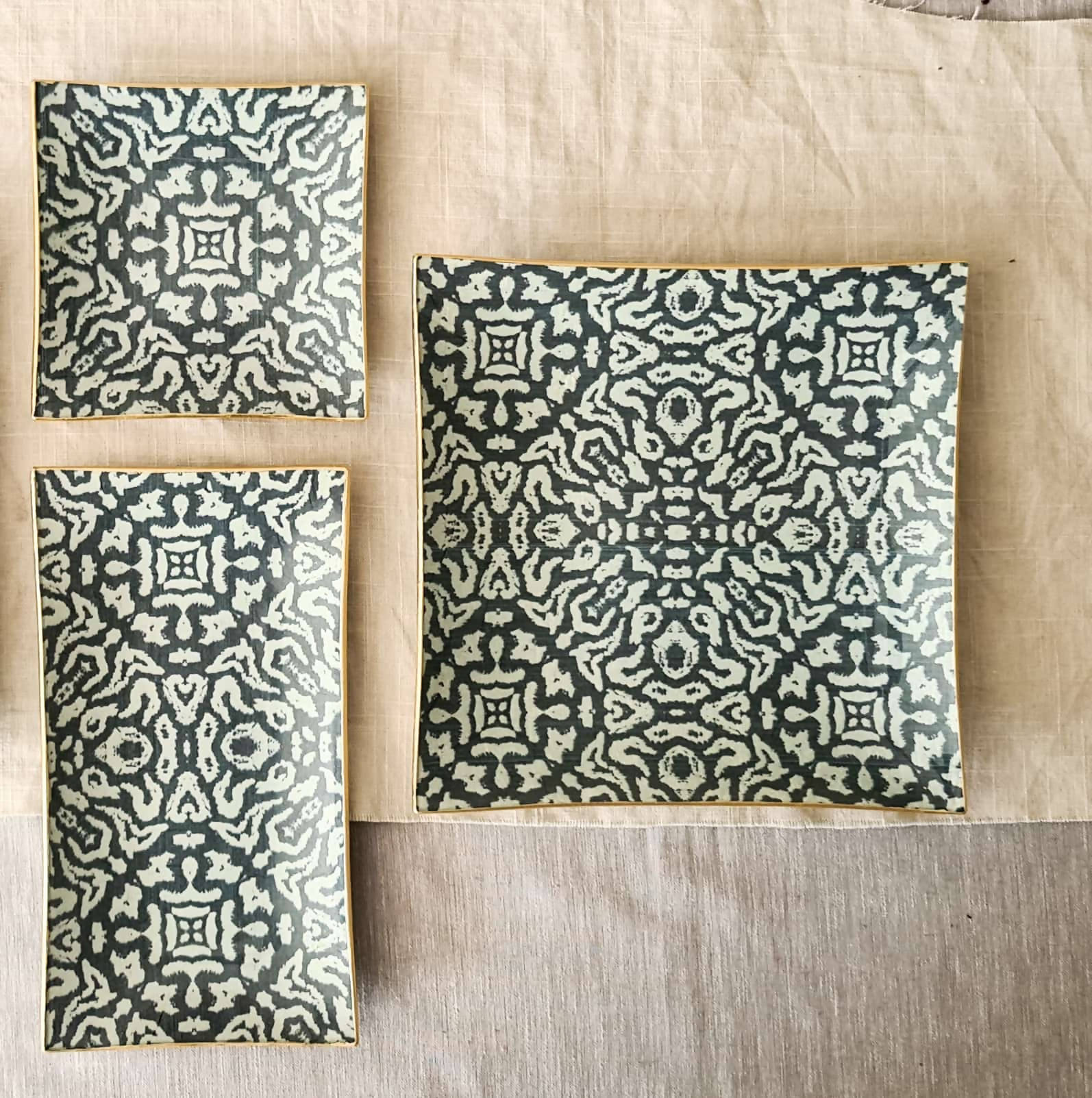 Plato cuadrado 15 cm, Etnico azul