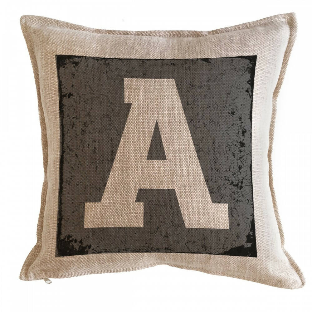 Cojín Letra Fondo Gris