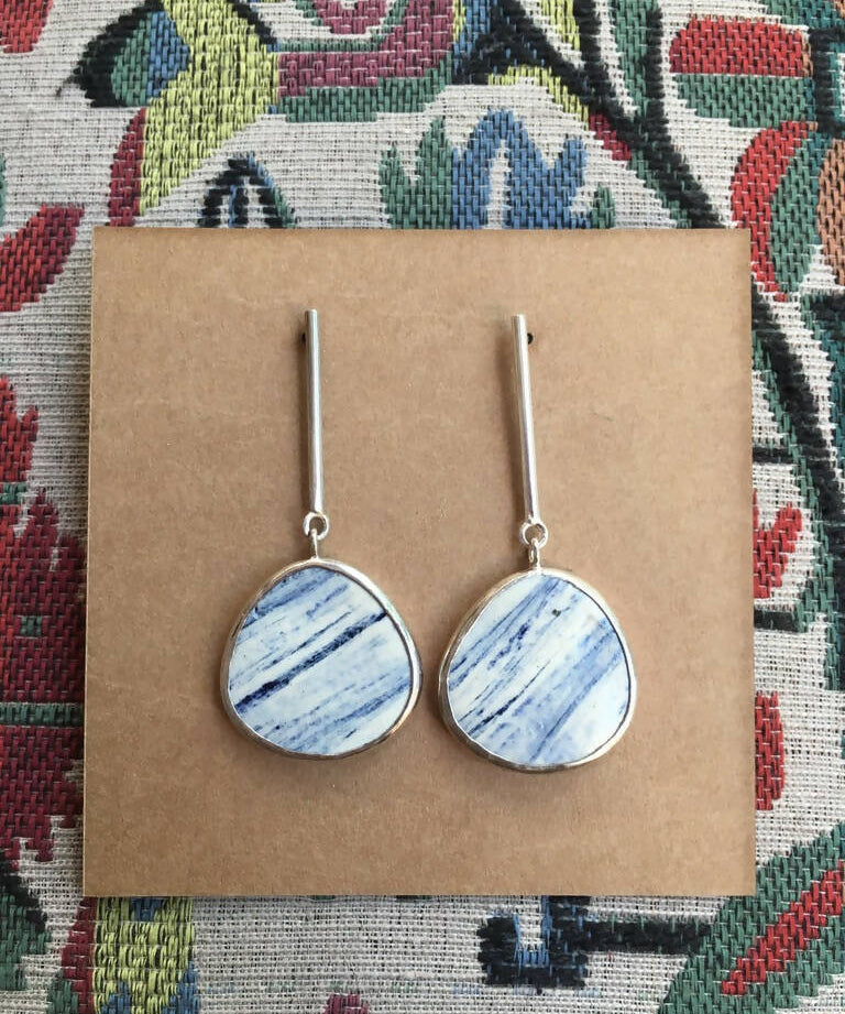 D139CC53-02CE-43D1-946A-E4A1F71573C9_1_105_c